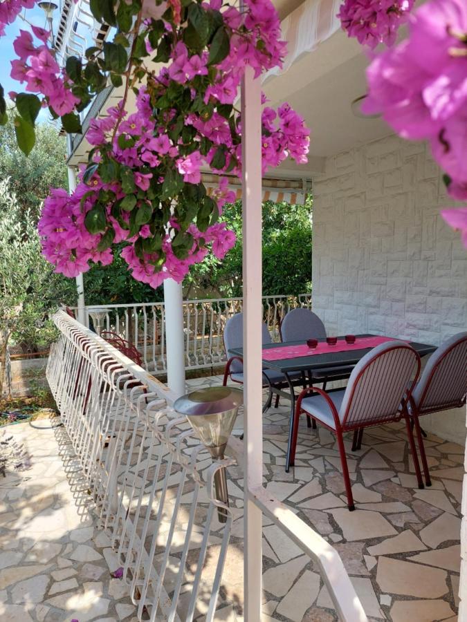 Apartment Emili Marina Dış mekan fotoğraf
